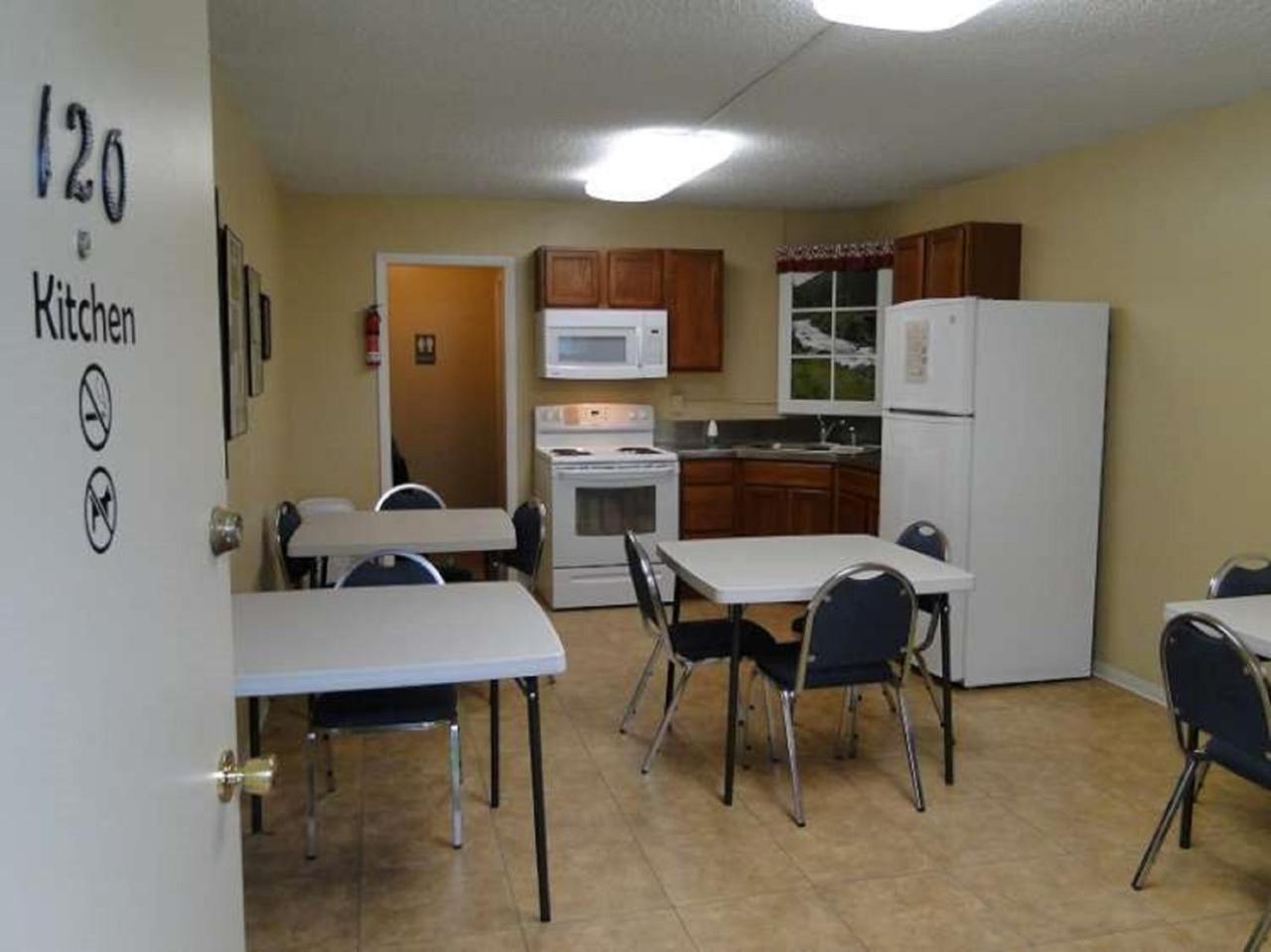 Konkolville Motel Orofino Buitenkant foto